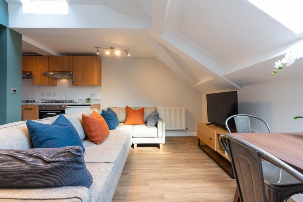 Flat 11 Shiners Yard