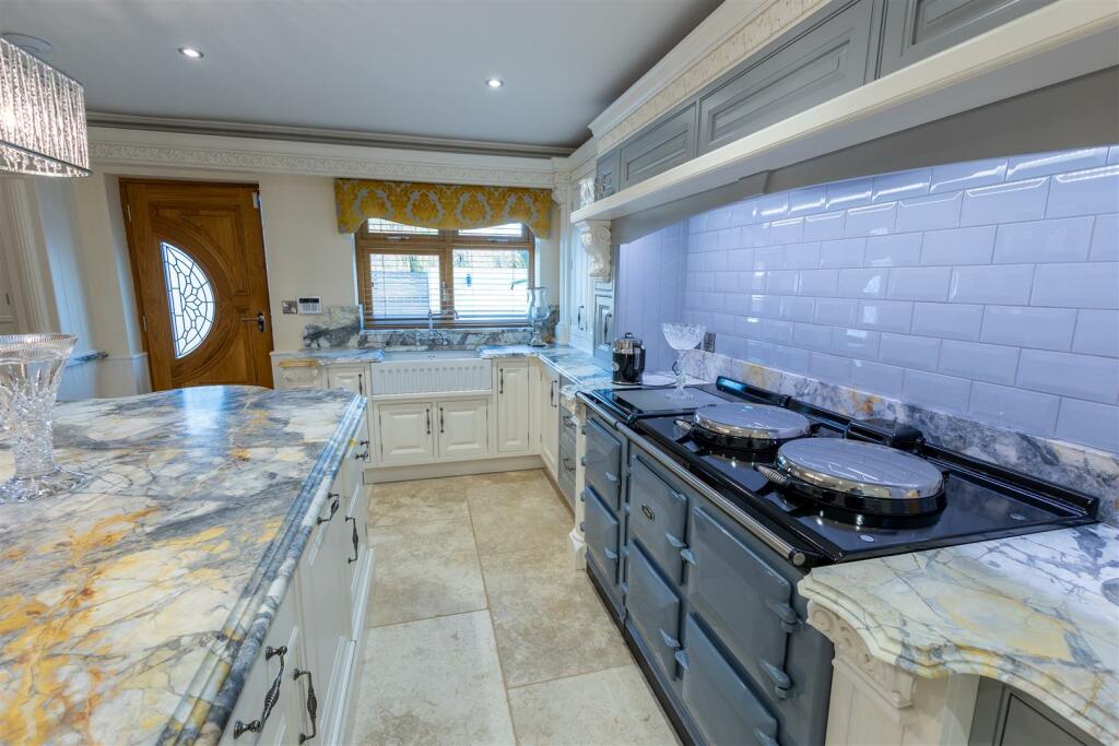 28a Jesmond Road-8.jpg