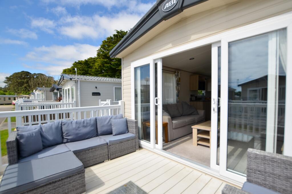 To Book A Viewing Call TPS Lostwithiel on 01208 87