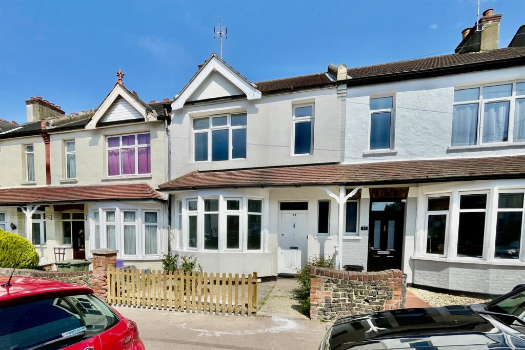 Gainsborough Drive, Westcliff-on-Sea, SS0 