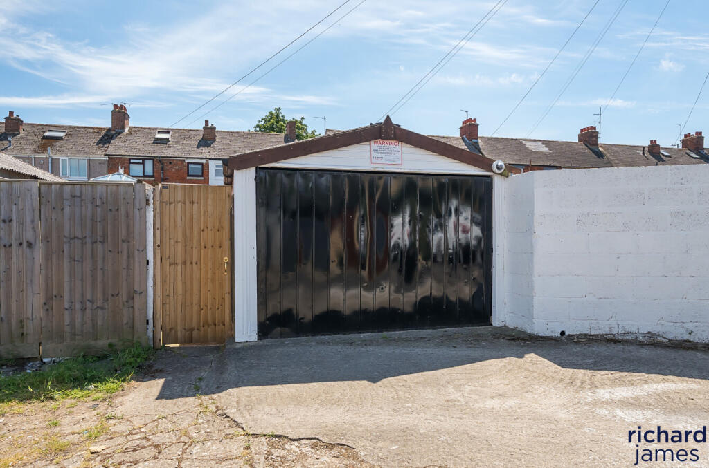 4c827cd9ea964b4e9acddc6af53b5e3c