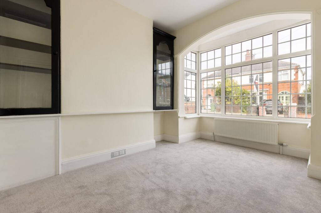 Sitting/Dining Room