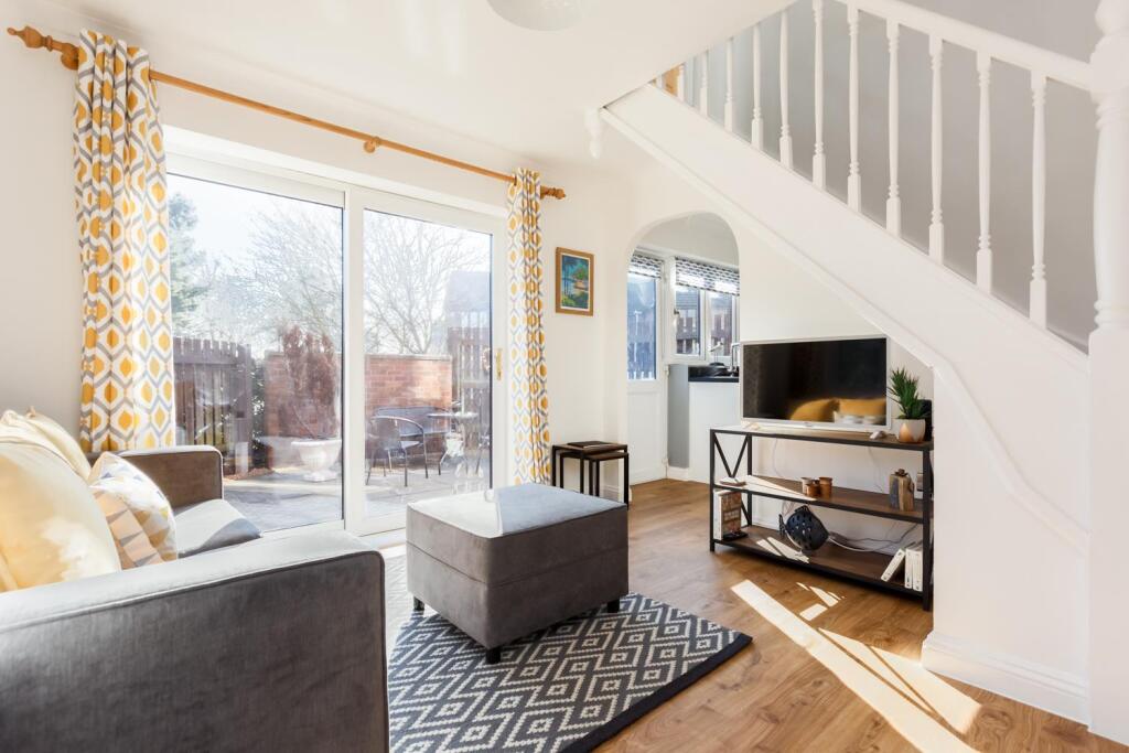 12 Catalina Drive-ph25_web 300.jpg