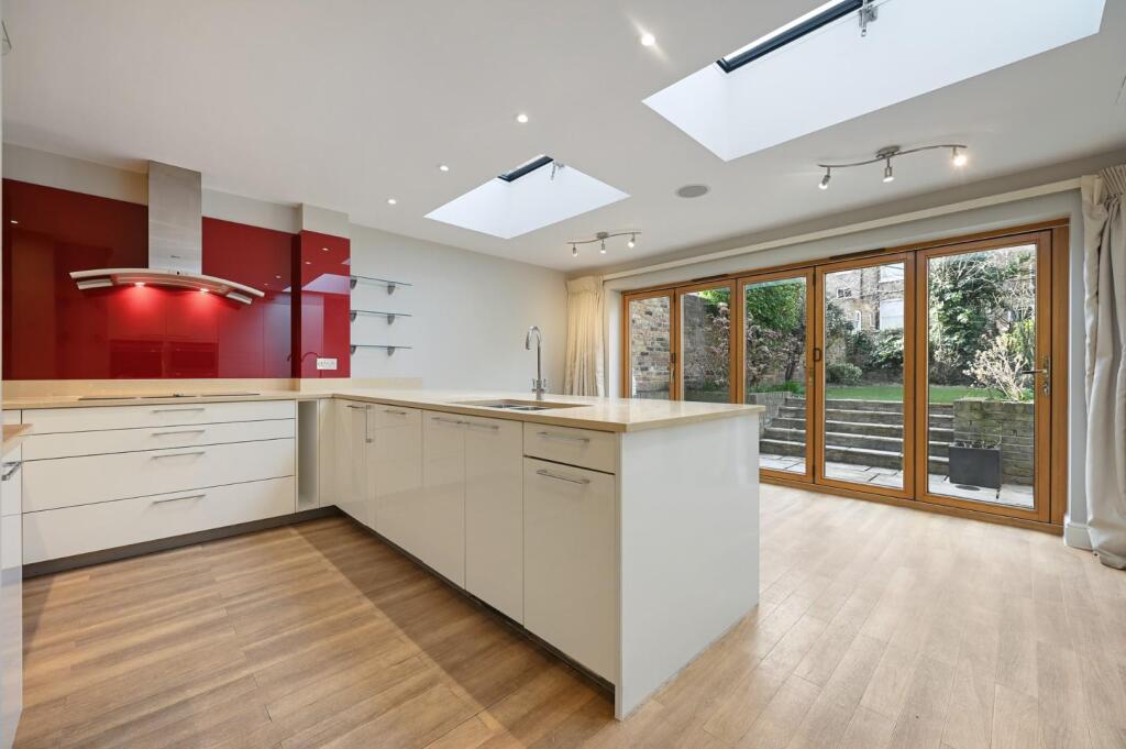 FBL - Aynhoe Road - KitchenB1 (1).jpg