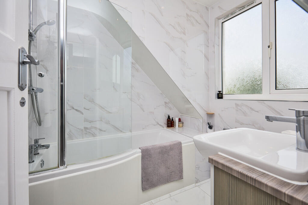 Edward Knight 202...