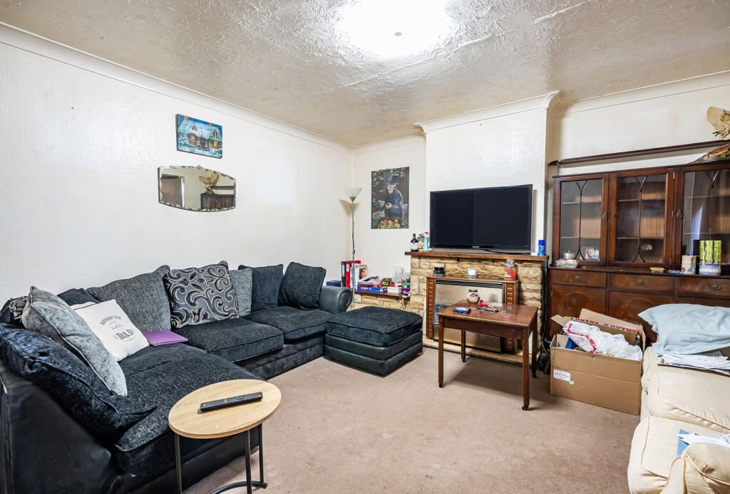 15-681ca37dae35a-...