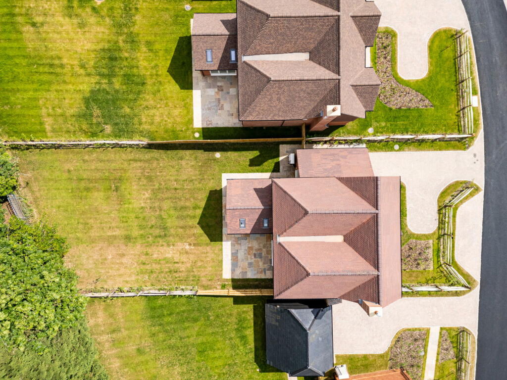 Hollingbourne, Maidstone, Kent, ME17 1XT