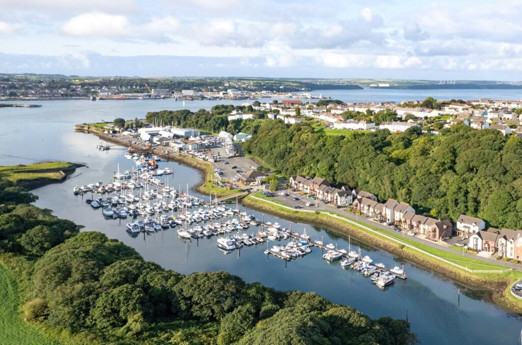 Neyland Marina
