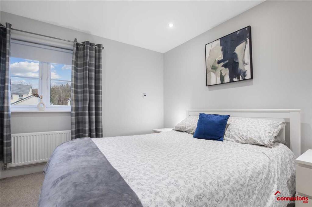 Bedroom One (1)