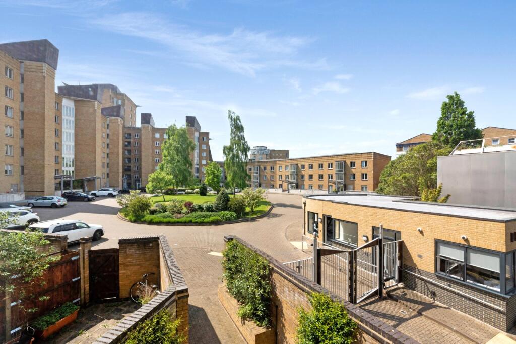 Dundee Wharf, 100 Three Colt Street, E14