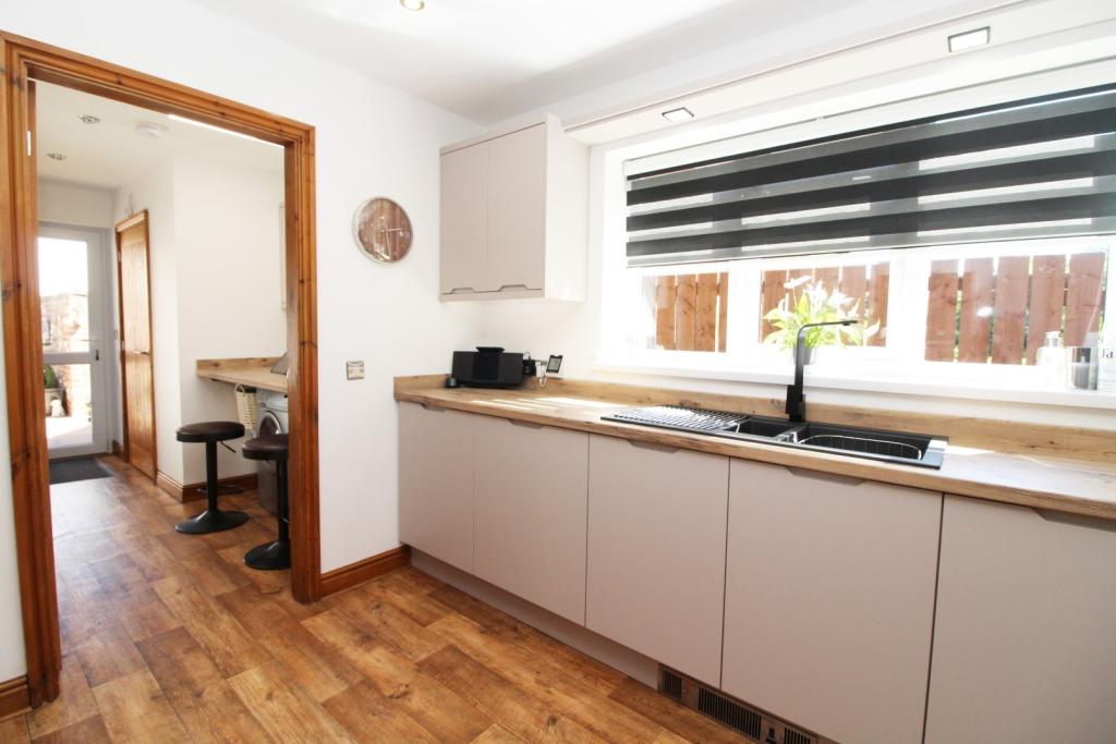 Kitchen/Utility
