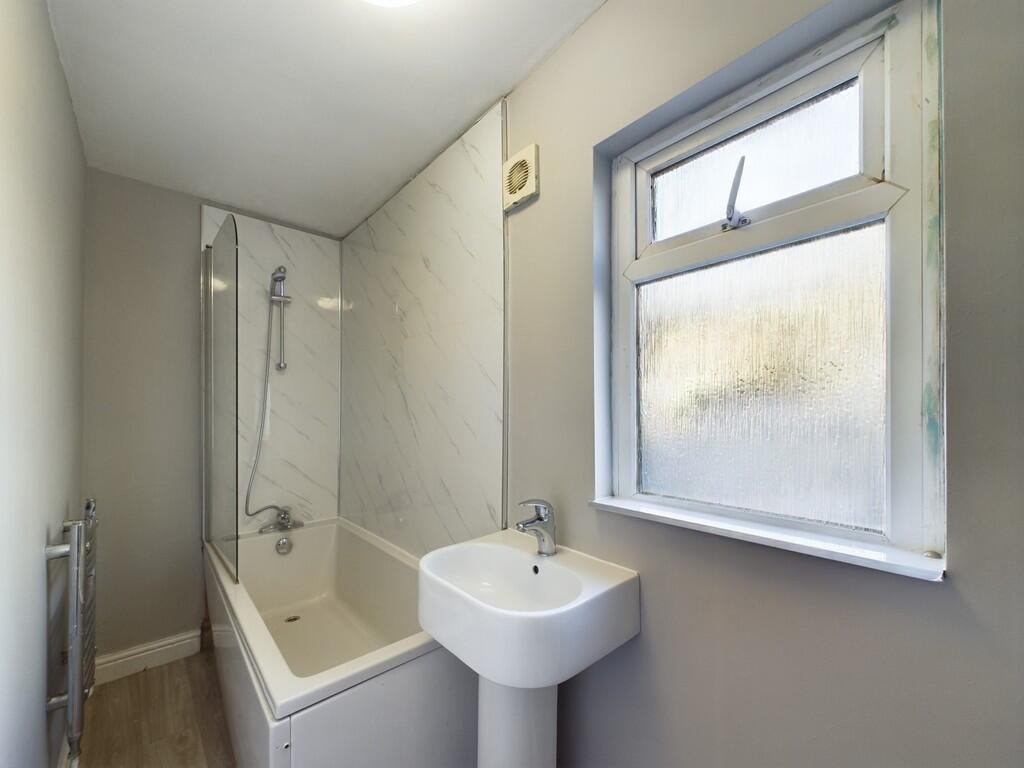 CAM02091G0-PR0135...