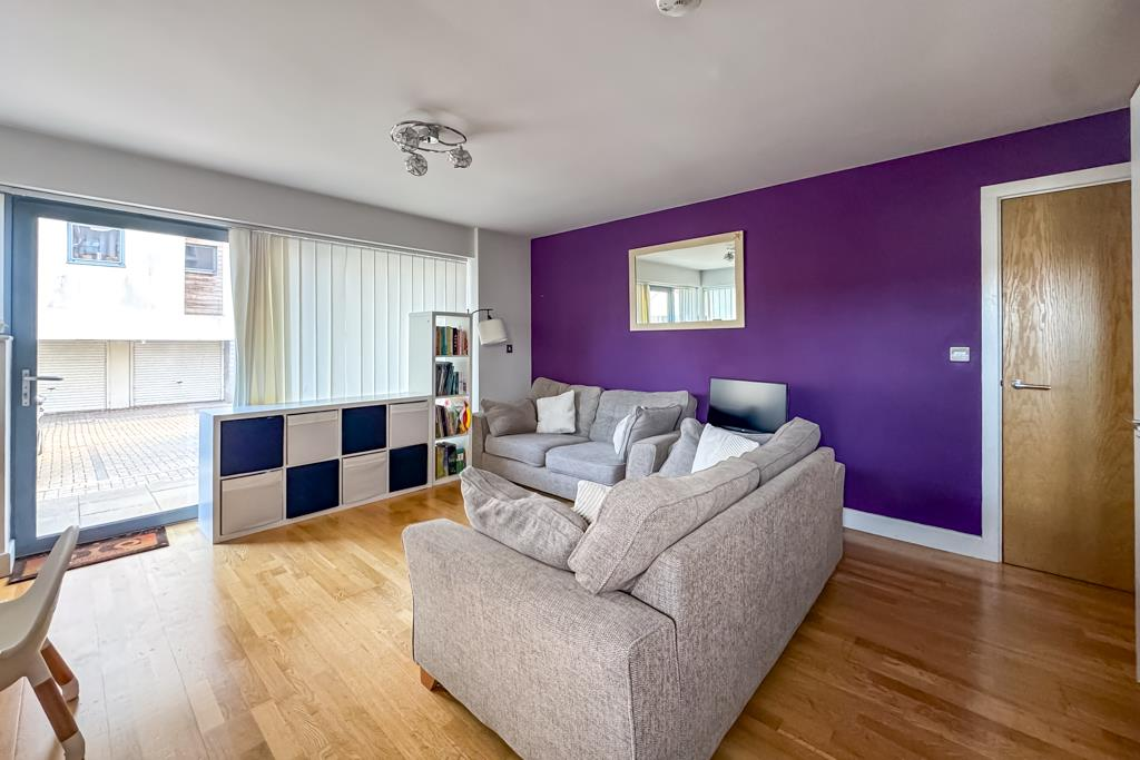 Kitchen/Living Room