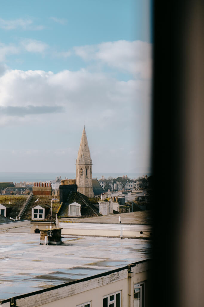 Croft-StLeonards-OldPennySchool-Interior-7