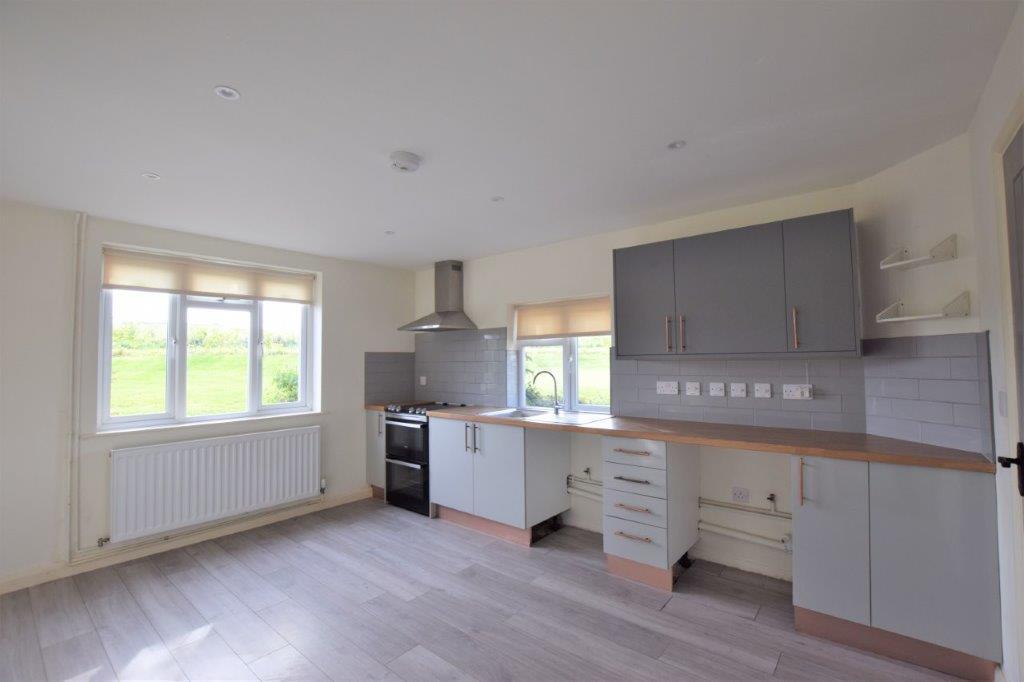 Plovers - Kitchen.jpg