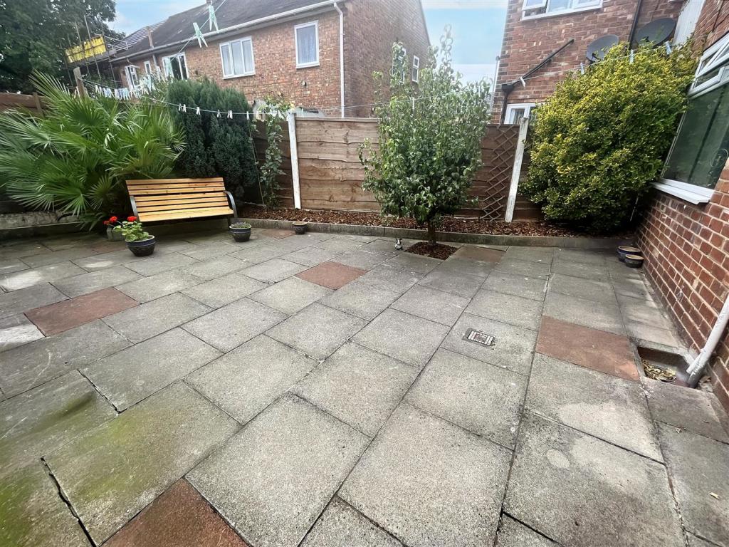 Gardens 2.jpg