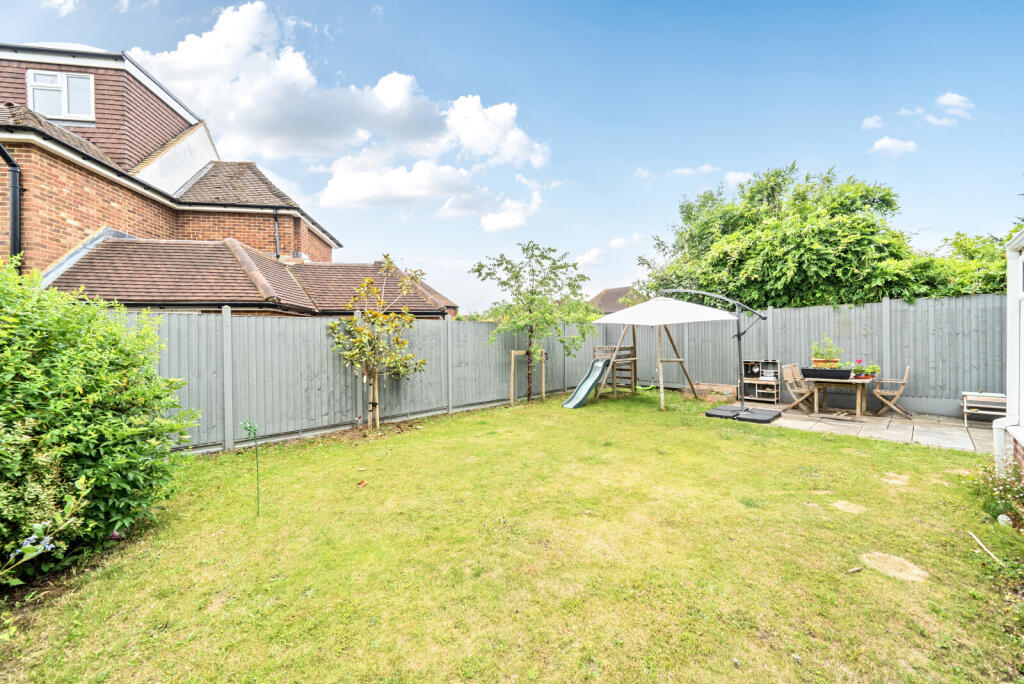 1309952-4-684aa09...