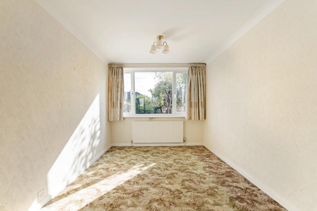 80211_11 Linden Way -  (13).jpg