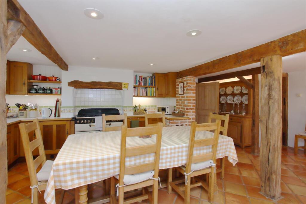 yew tree farmhouse ph28.JPG