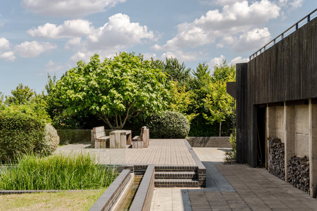 298277 - Fairbourne Reservoir East-30.jpeg