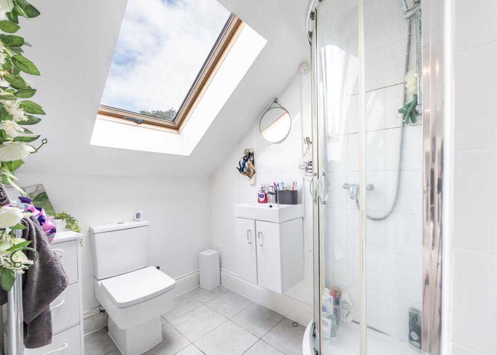 Ensuite Shower Room