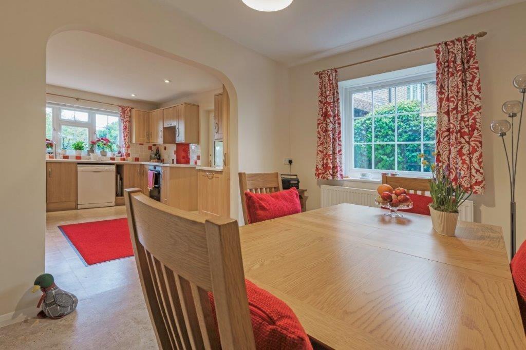 Breakfast room