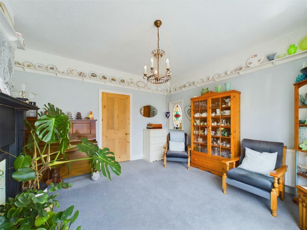 Sitting room: