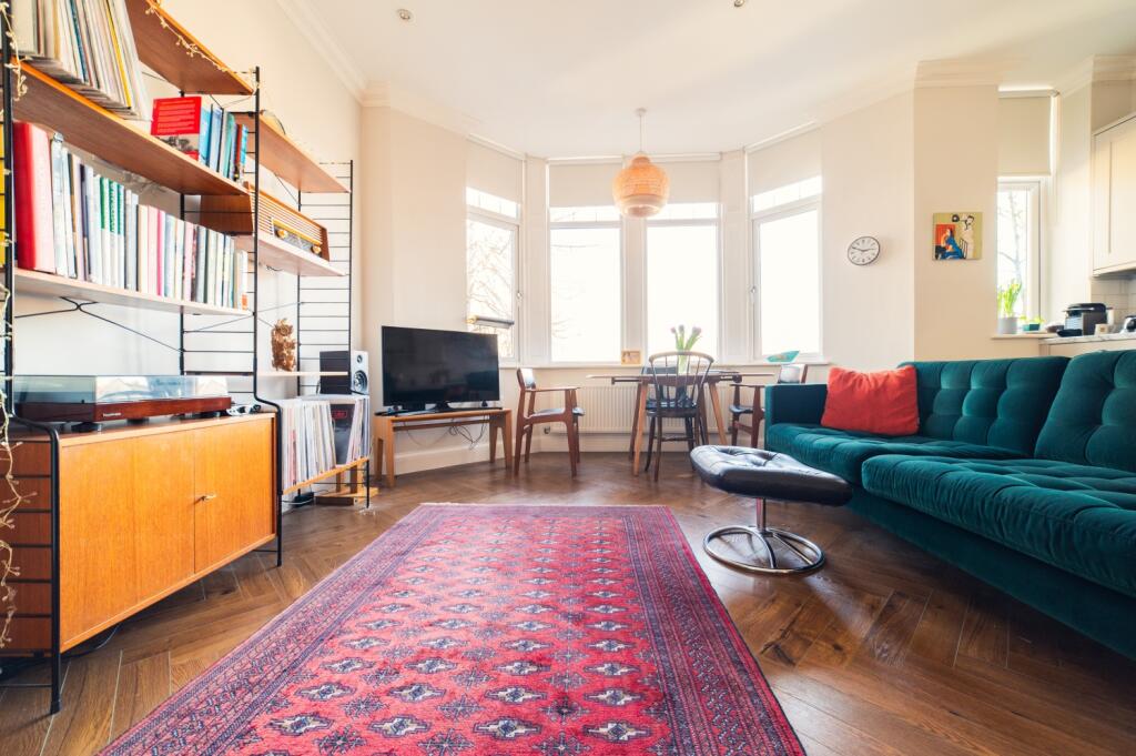 Award-winning Media team on EVERY Listing_4