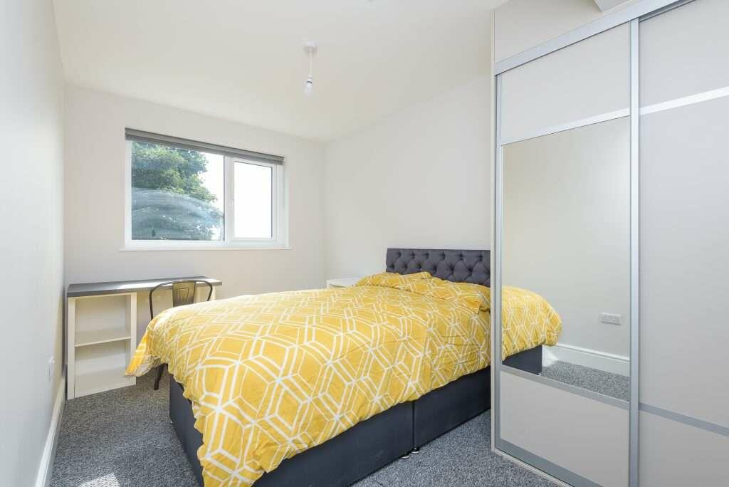 335CrookesmoorRoad