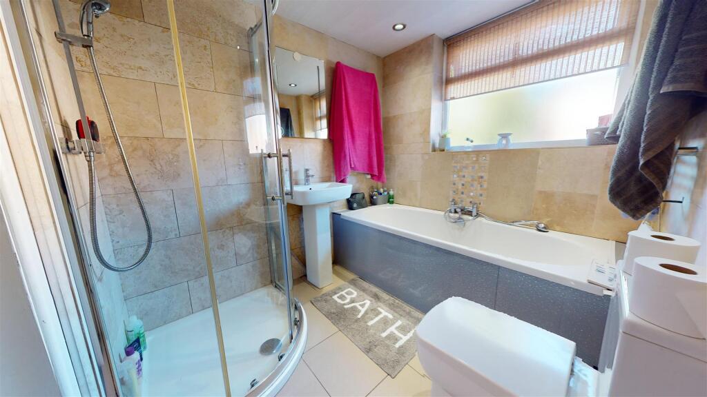 Dearnham Avenue Bathroom