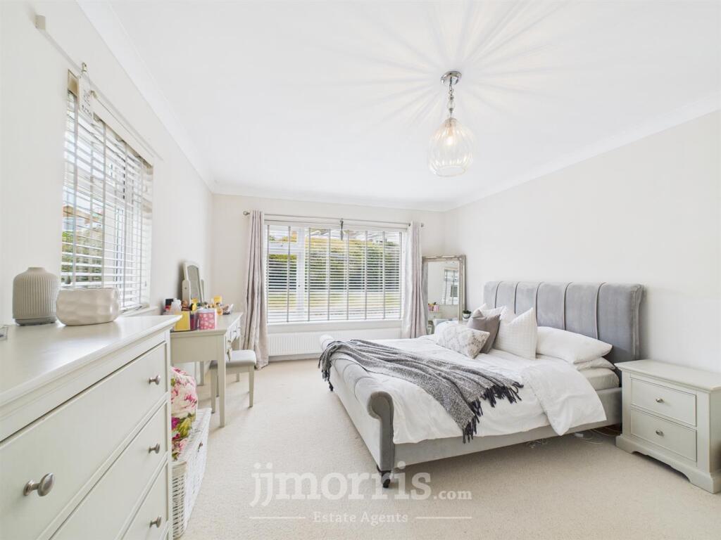 Bedroom 1 (front)