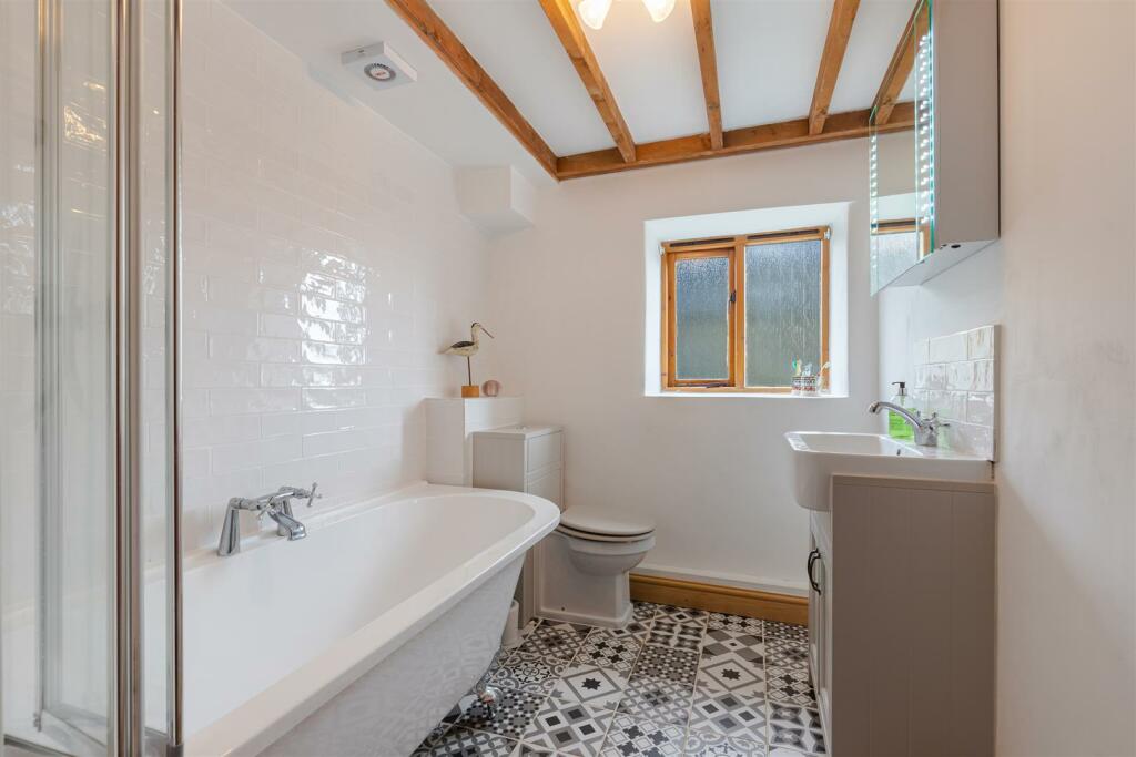 A13 - Carew Barn - 230414.jpg