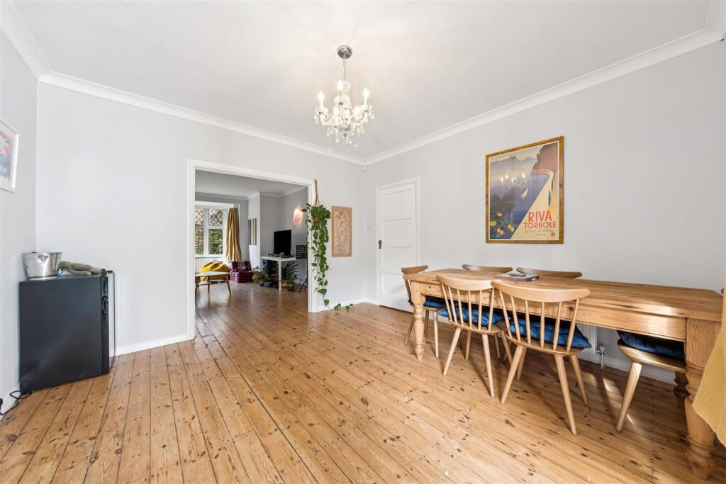 7 - 2025-09-24T110803.851.jpg