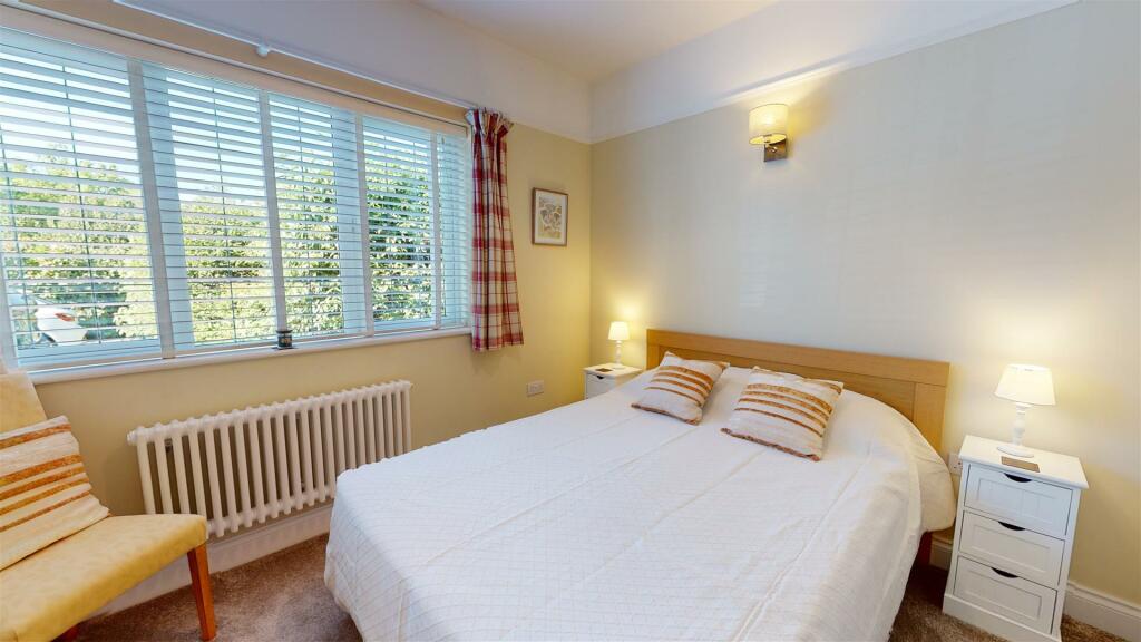 Hazel-Hill-StFlorence-Milton-Tenby-05282023_171222