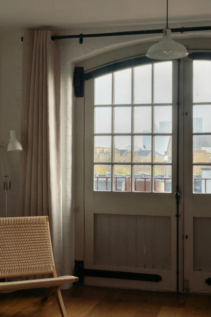 241540 - DUNDEE-WHARF-05.jpg