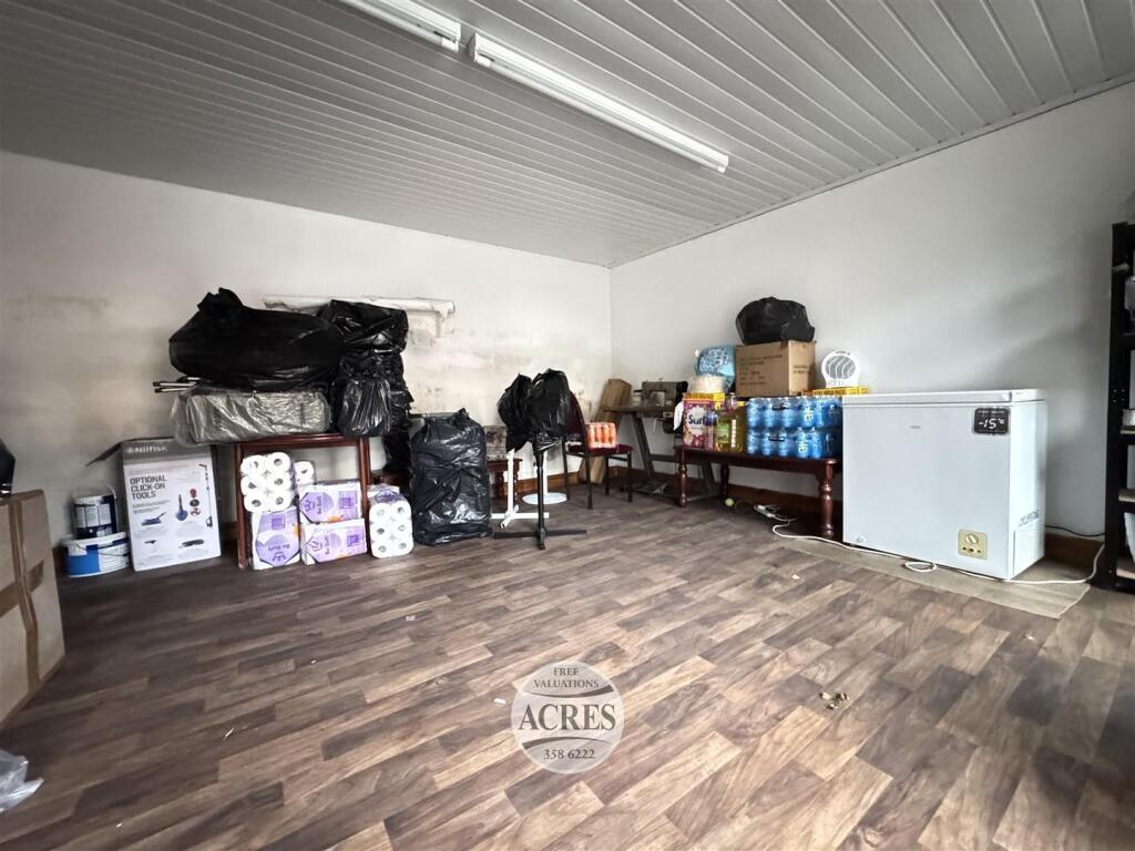 IMG_1464 (Large).jpg