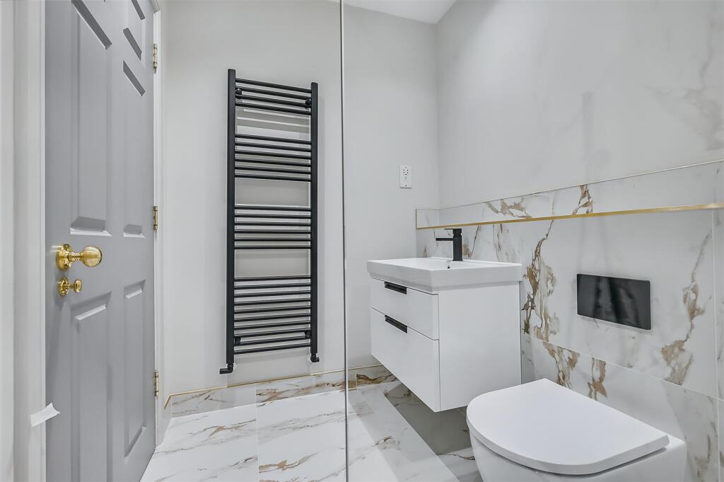 The Grange - Plot 3 (Photo Refresh) (13 of 32).jpg