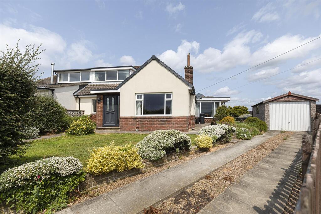 Bramleys Estate Agents - West Lodge Crescent - Ain