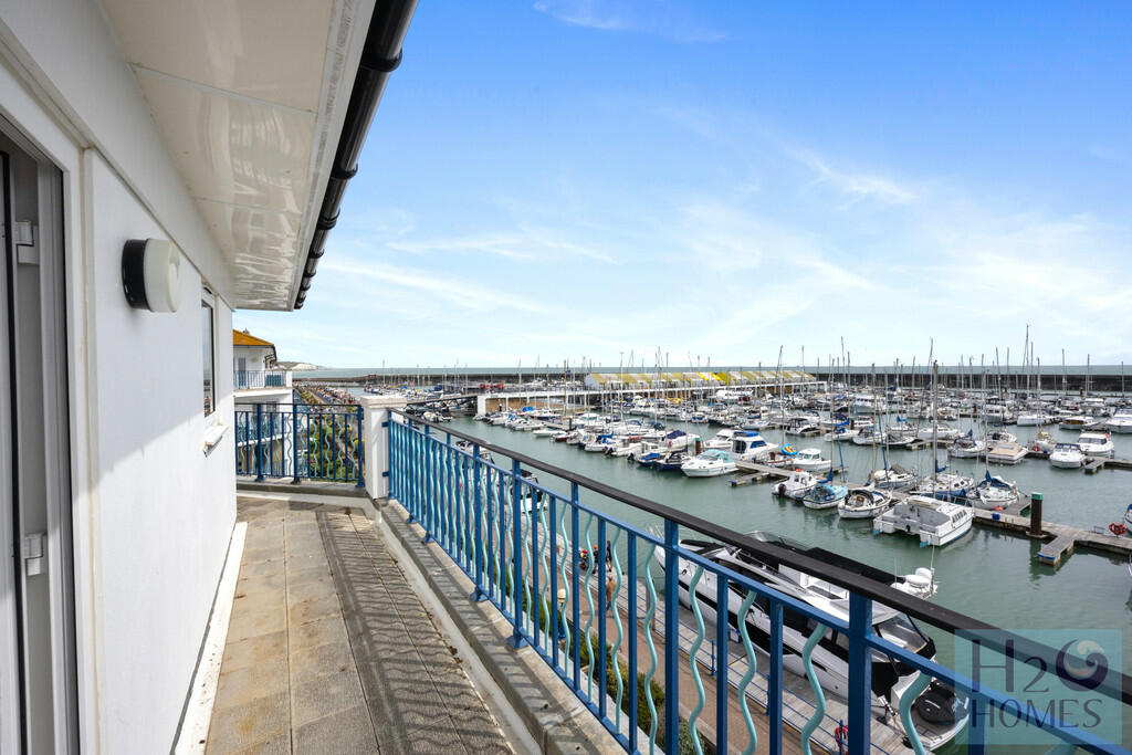 Collingwood Court...