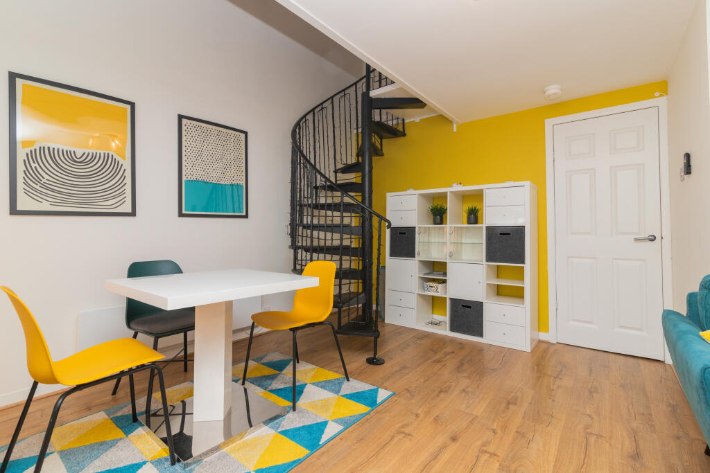 3-1 430 st Vincent street 1L-2