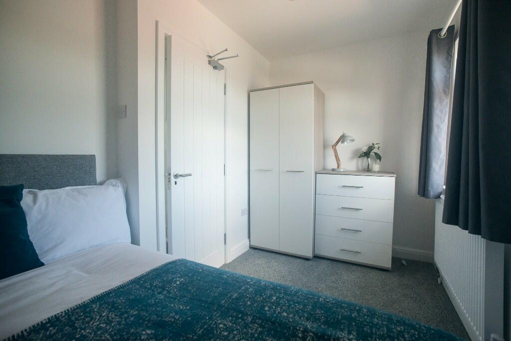 Room 4