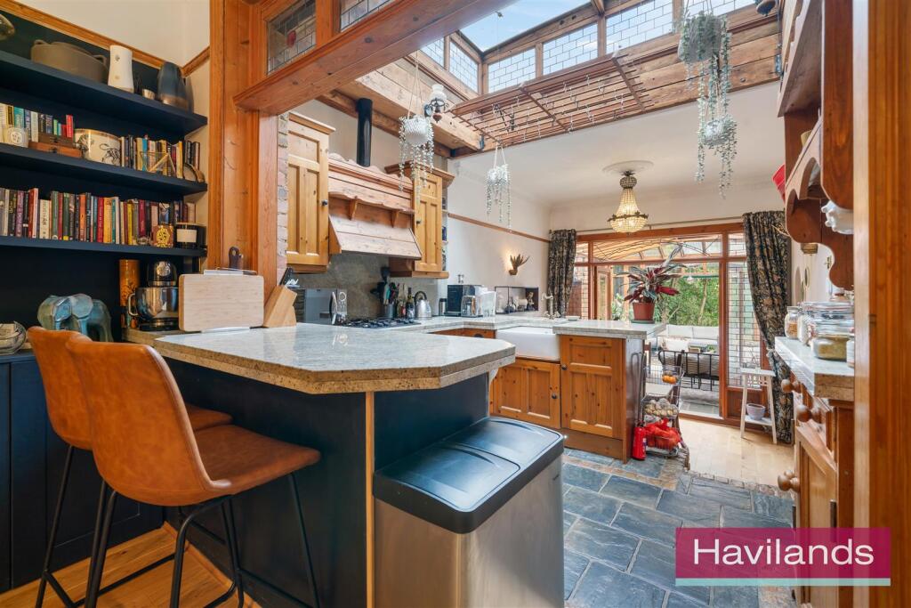 Eversley Park Road-12.jpg