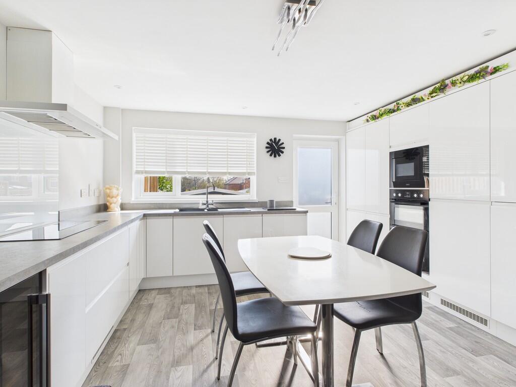 CAM04578G0-PR0006...