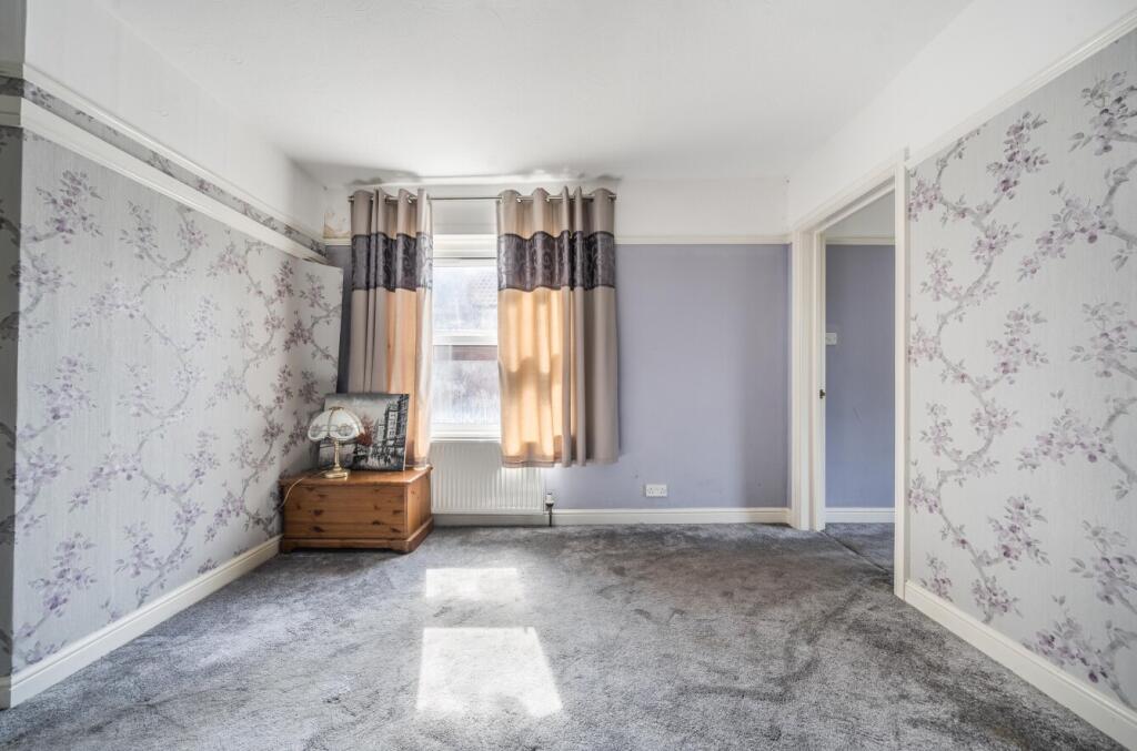 1298783-35-6839dd...