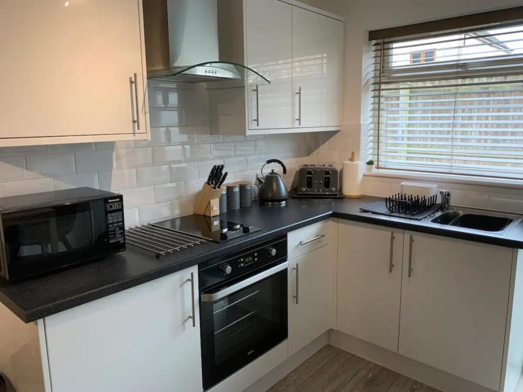 Flat C Kitchen 2021