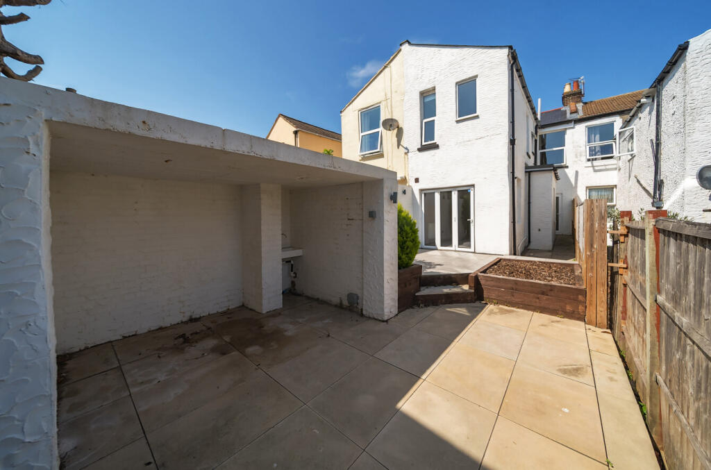 1339604-10-689a34...