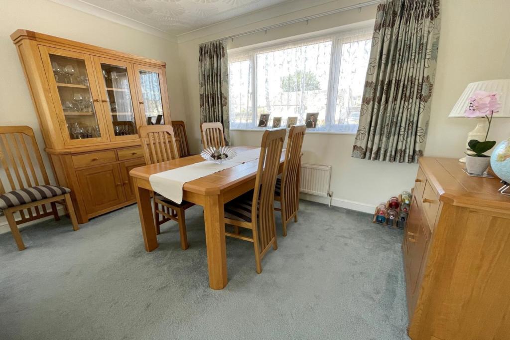 3- Dining Area