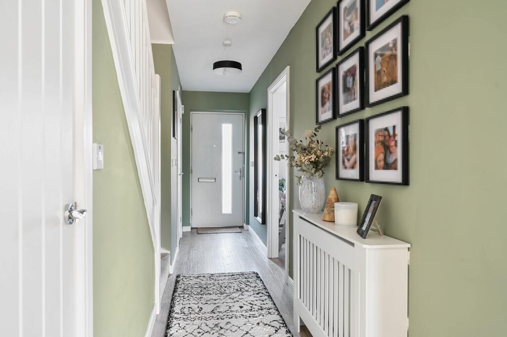 HallWay (1)
