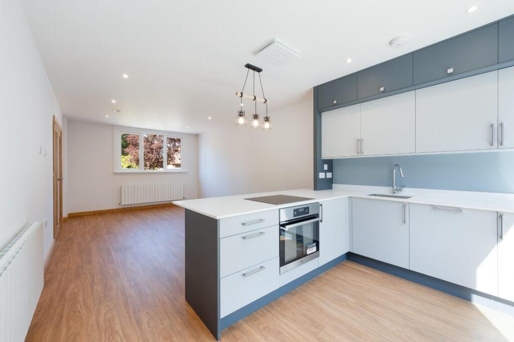 EWELL PARK WAY  (4).jpg