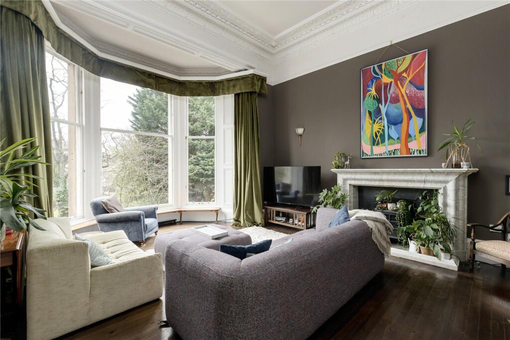 Grosvenor Crescent03